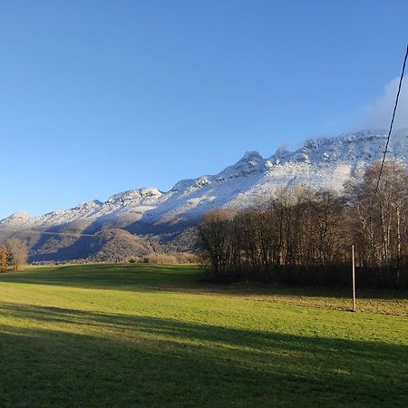 La Chambre Nature Chez Les Garcons Saint-Paul-sur-Yenne Exterior foto